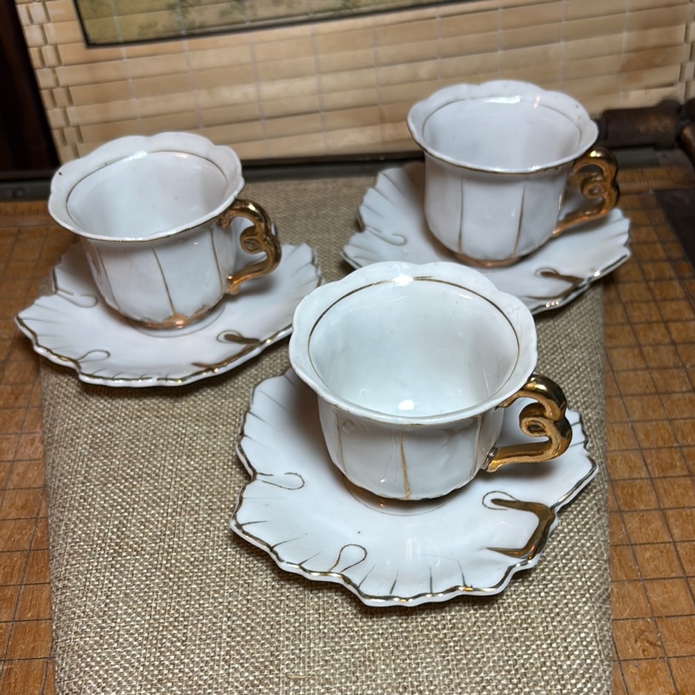 Cup and Saucer Child’s Set of 3 White w Gild Trim Occupied Japan 4.25”Lx2.5”H